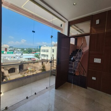 Parking in 2 BHK Builder Floor at Mohit Nagar – for Sale