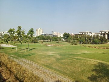 Master Bedroom in 5 BHK Villa at Godrej Golf Link Villas, Sector 27 Yamuna Expressway – for Sale