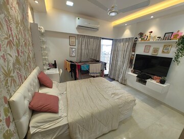 Bedroom in 3 BHK Apartment at Prayag Heights, Dindoshi – for Sale
