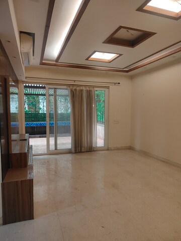 Room in 3.5 BHK Apartment at Puri Aanandvilas, Sector 81 – for Sale