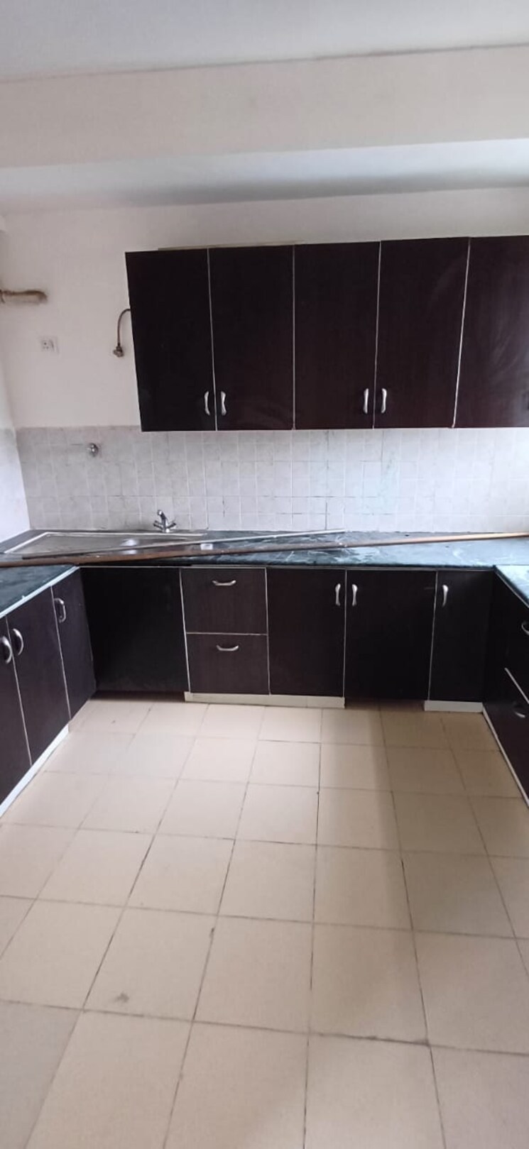 Kitchen, bptp-princess-park 3 Bedroom 2355 Sq.Ft. Apartment In Sector 86 Faridabad 7569142
