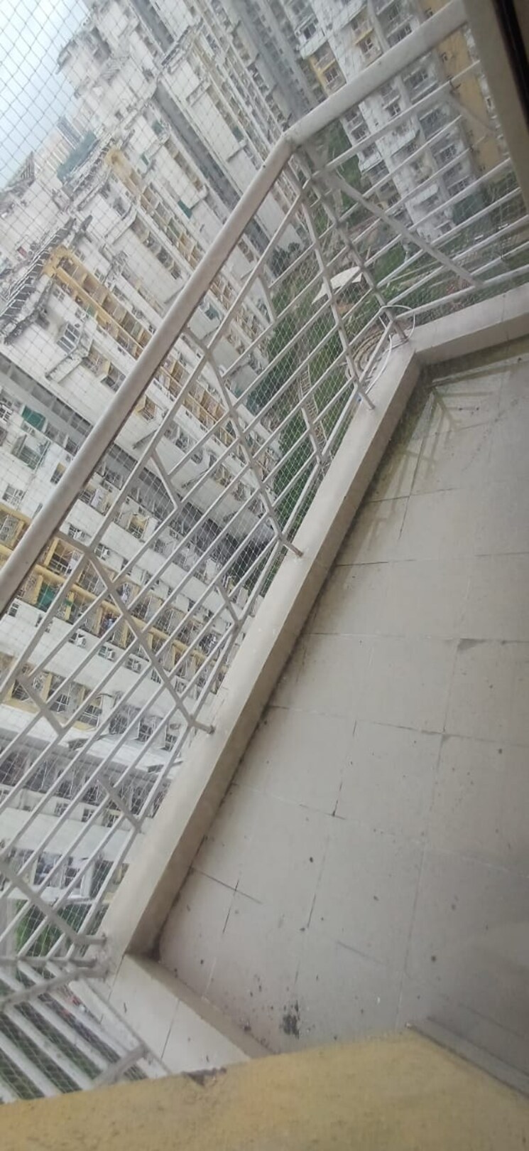 Balcony, bptp-princess-park 3 Bedroom 2355 Sq.Ft. Apartment In Sector 86 Faridabad 7569142