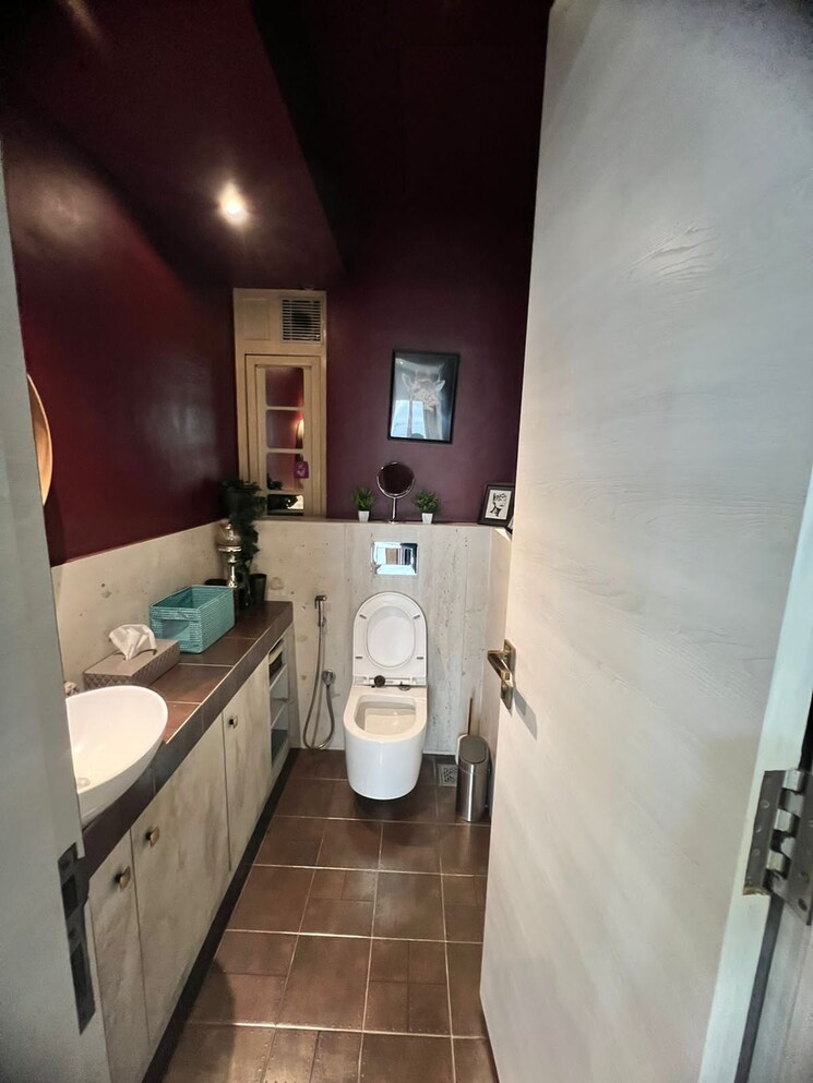 Bathroom, transcon-triumph-tower 4 Bedroom 2187 Sq.Ft. Apartment In Andheri West Mumbai 7569165