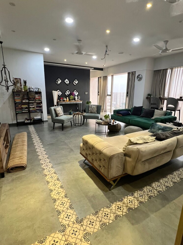 Living Room, transcon-triumph-tower 4 Bedroom 2187 Sq.Ft. Apartment In Andheri West Mumbai 7569165