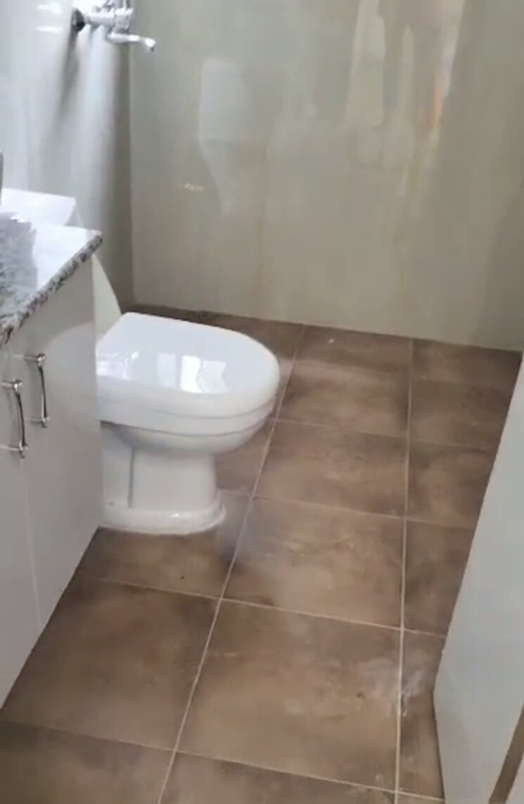 Bathroom, gulmohur-garden 2 Bedroom 1090 Sq.Ft. Apartment In Raj Nagar Extension Ghaziabad 7569231