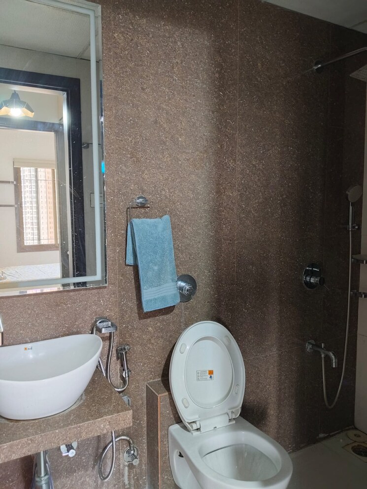 Bathroom, lalani-grandeur 1 Bedroom 406 Sq.Ft. Apartment In Goregaon East Mumbai 7569293