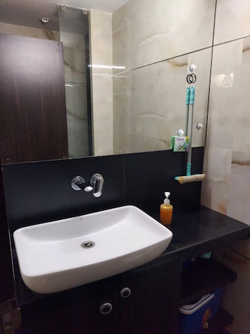 2.5 BHK Apartment For Rent in Oberoi Realty Esquire Goregaon East Mumbai  7569322