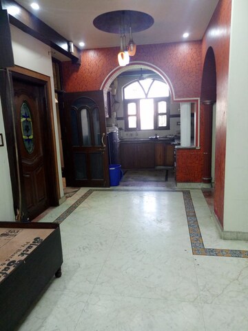Room in  Pg at Sector 71 – for Rent