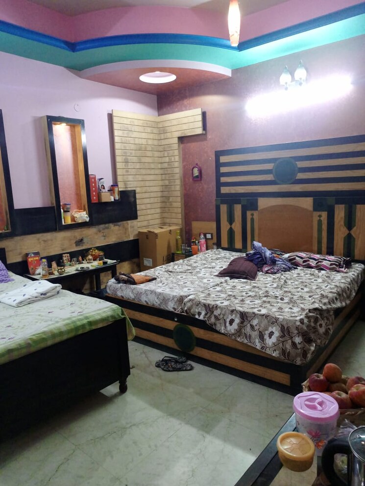 Room, sector 71 Pg For Girls In Sector 71 7569417