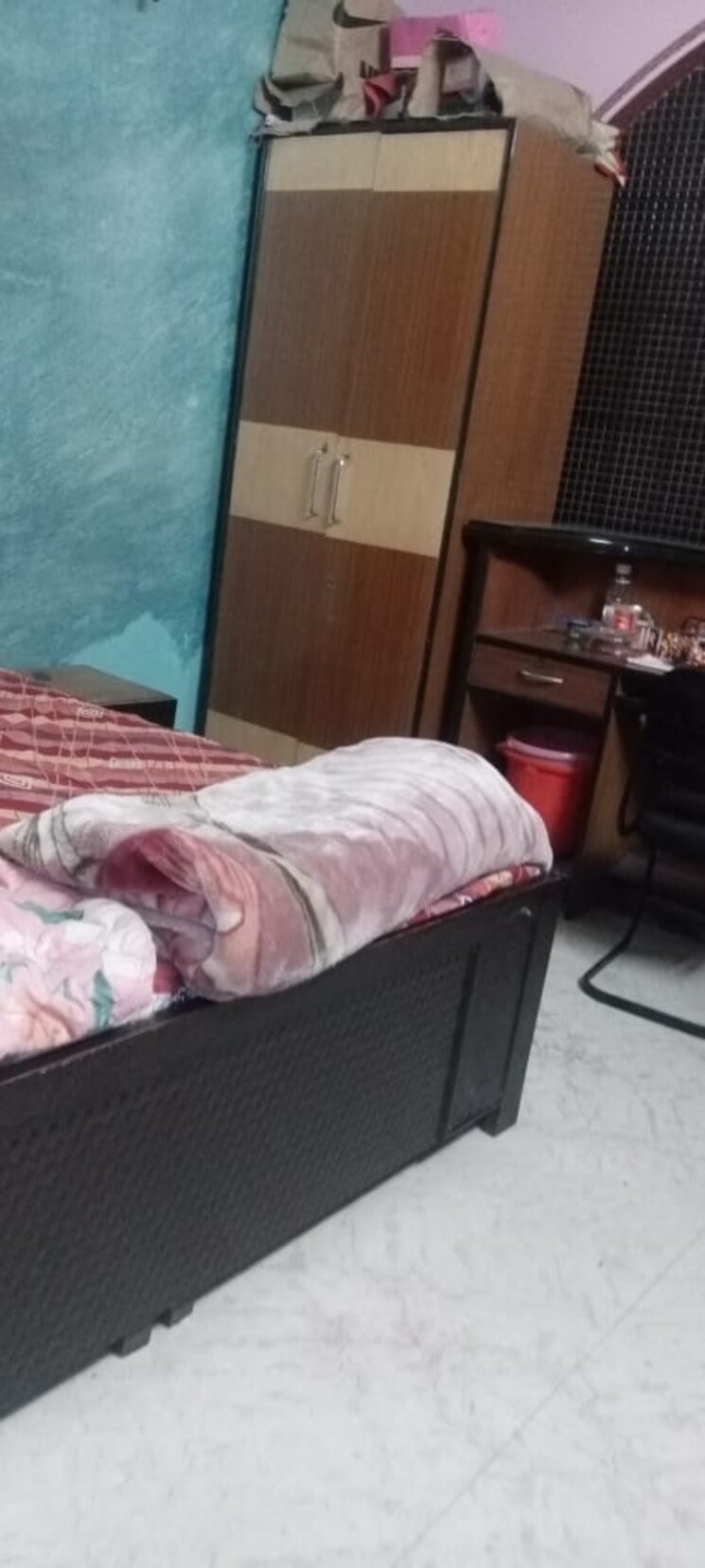 Room, sector 71 Pg For Girls In Sector 71 7569417