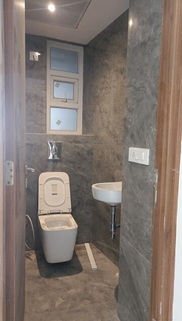 Bathroom in 3 BHK Apartment at MI Rustle Court, Gomti Nagar – for Sale