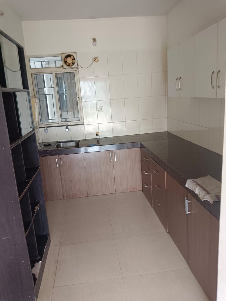 Kitchen, mirchandani-palms 3 Bedroom 1350 Sq.Ft. Apartment In Rahatani Pune 7569467