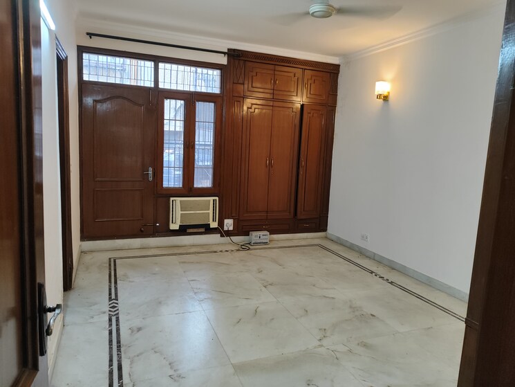 Room, sarvodaya enclave 3.5 Bedroom 1800 Sq.Ft. Builder Floor In Sarvodaya Enclave Delhi 7569520
