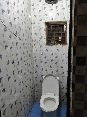 Bathroom in 2 BHK Apartment at Katwaria Sarai – for Sale