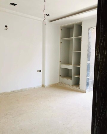 Room in 1 RK Builder Floor at Shastri Nagar – for Rent