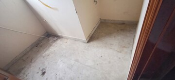 Room in 2.5 BHK Villa at Gomti Nagar – for Rent