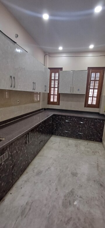 Balcony in 2.5 BHK Villa at Gomti Nagar – for Rent