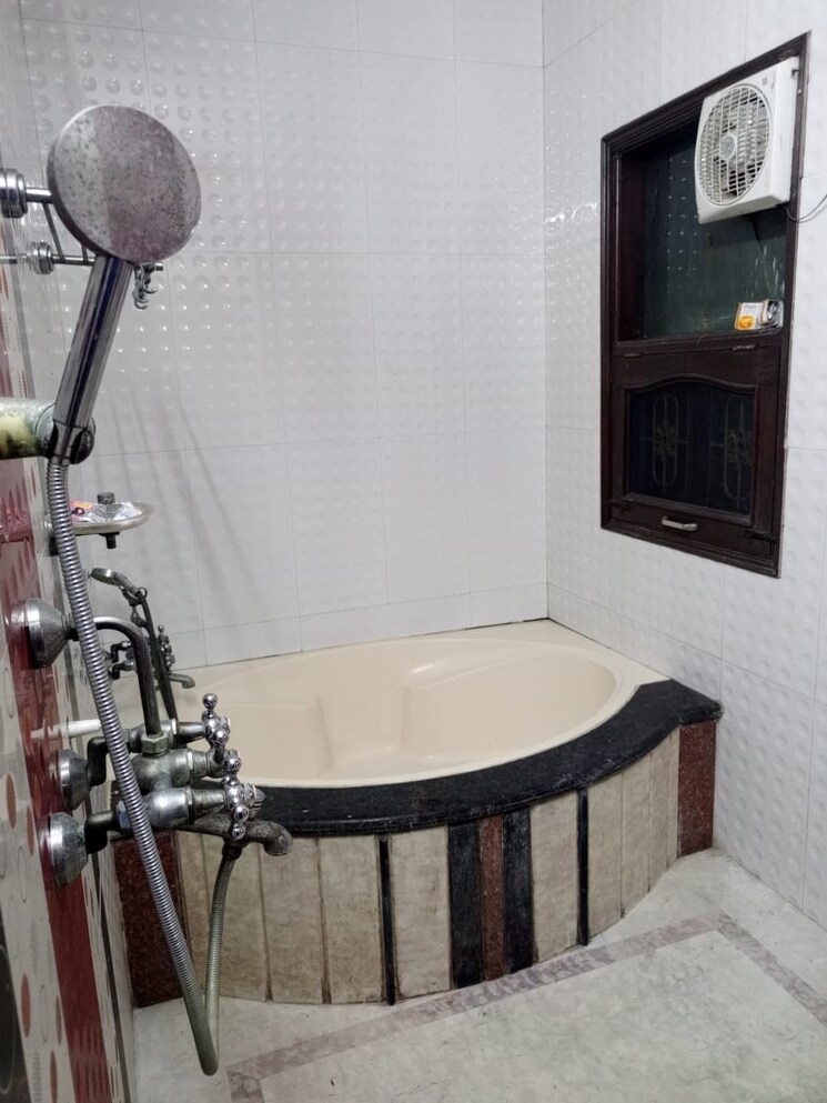 undefined, sector 71 Pg For Girls In Sector 71 7569614