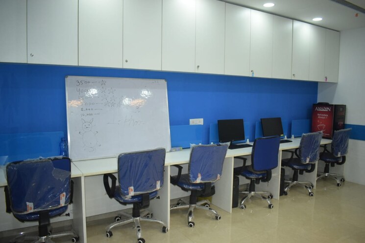 Team Area, fusion-ufairia Commercial Office Space 431 Sq.Ft. In Sector 16b Greater Noida Greater Noida 7569667