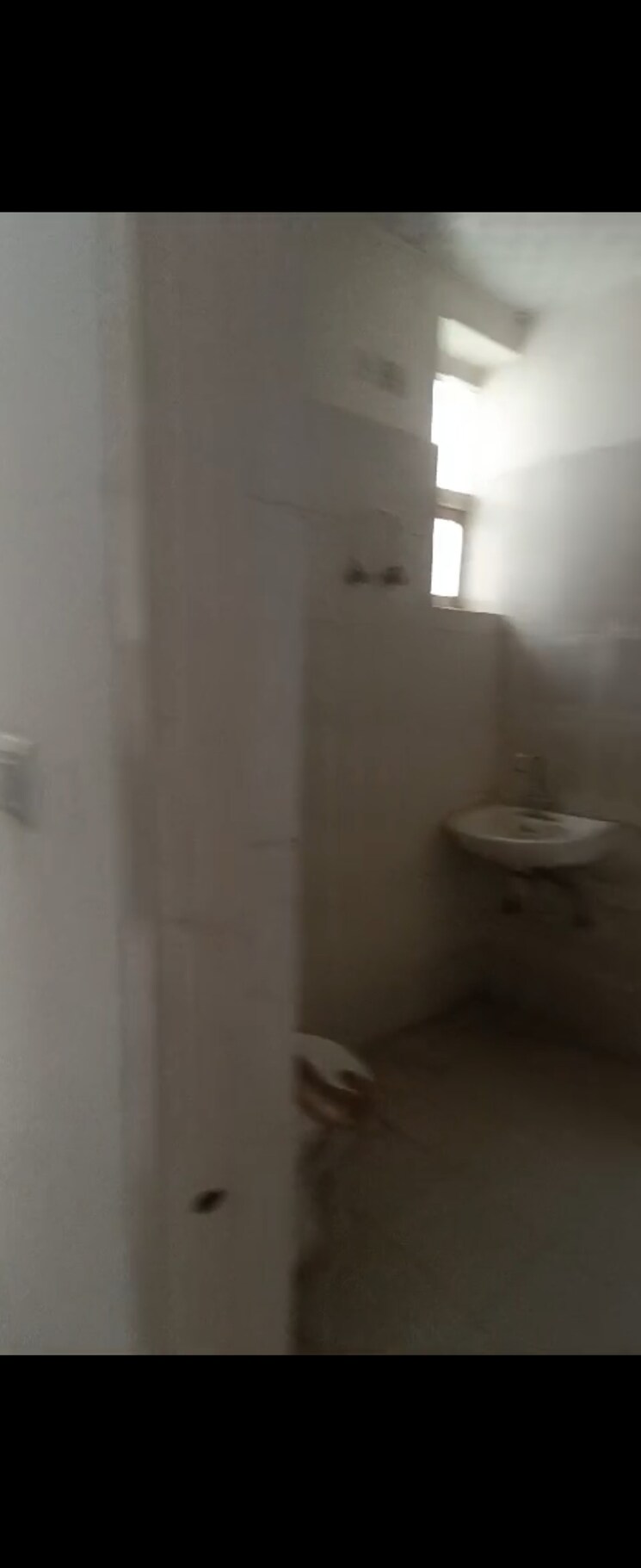 Bathroom, adore-samriddhi 3 Bedroom 765 Sq.Ft. Apartment In Sector 89 Faridabad 7569666