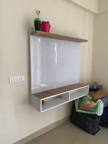 Furnished Amenities in 2 BHK Apartment at Suncity Avenue 76, Sector 76 – for Sale