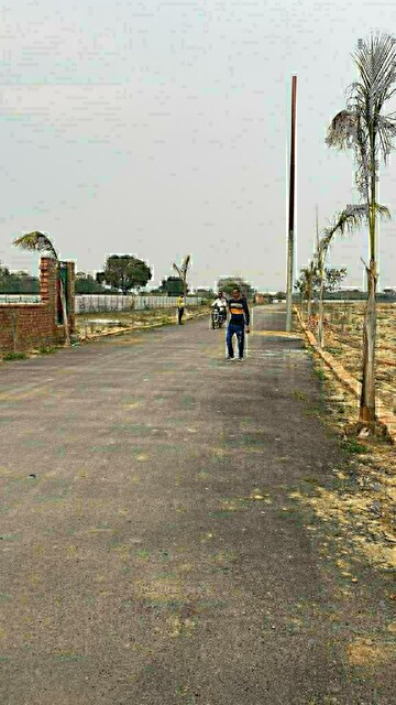  Plot – Exterior View View at Skytech Matrott, Sector 76 - for Sale