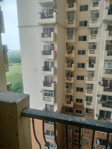 3.5 BHK Apartment For Sale in Amrapali Silicon City, Sector 76