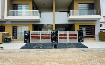 3 BHK Villa For Sale in Jhungian Road
