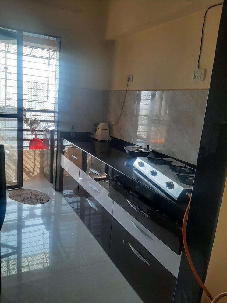 Kitchen, thane west Pg For Girls In Thane West 7570923