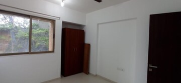 Room in 2 BHK Apartment at Lodha Splendora, Ghodbunder Road – for Sale
