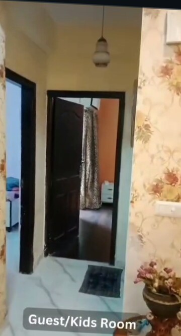 Bedroom in 2.5 BHK Apartment at Geotech Pristine Avenue, Sector 16c Greater Noida – for Sale