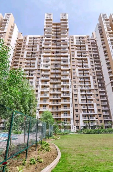 4 BHK Apartment For Sale in Mahagun Mywoods, Sector 16c Greater Noida
