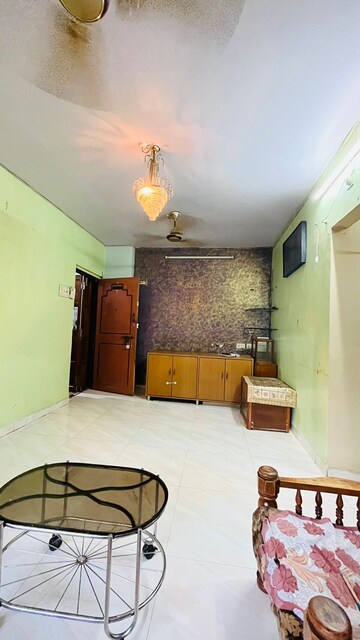 Room in 1 BHK Apartment at Dombivli West – for Sale