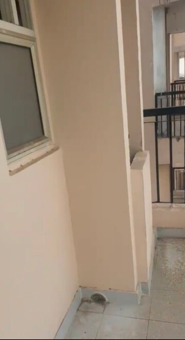  3 BHK Apartment at Value Meadows Vista, Raj Nagar Extension – for Sale