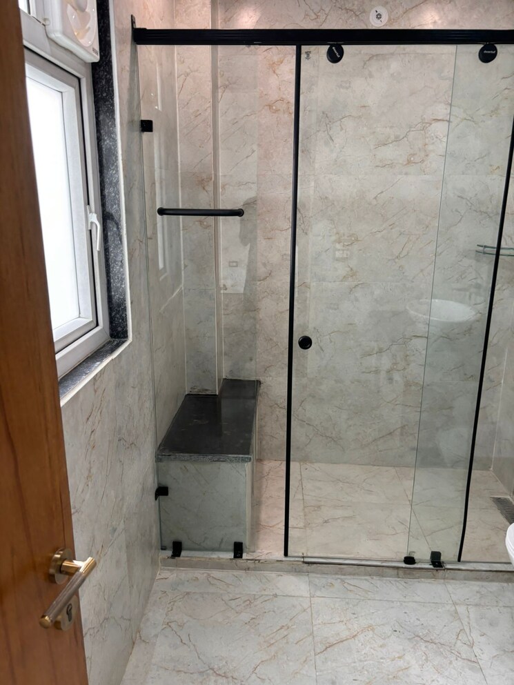 Bathroom, bhairav-darshan 2 Bedroom 1052 Sq.Ft. Apartment In Parel Mumbai 7571881