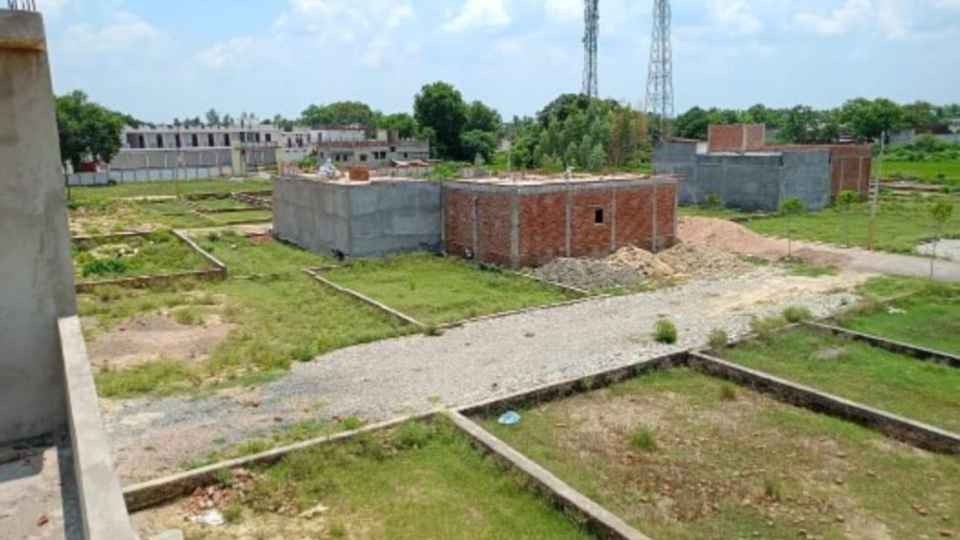 Plot For Resale in Wazirganj Lucknow  7571981