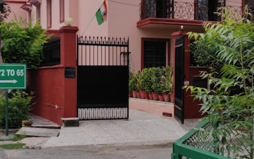 6 BHK Independent House For Sale in Sector 55