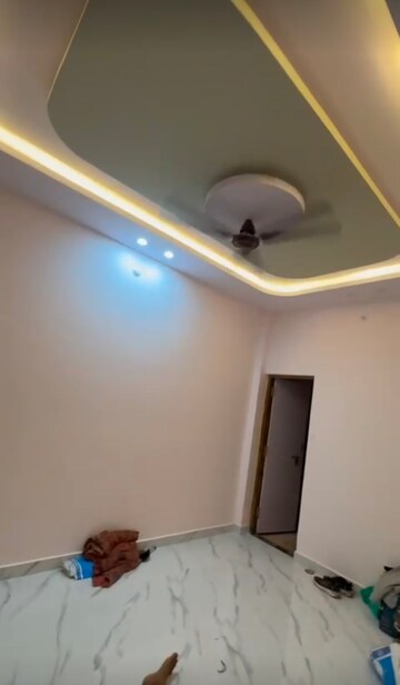 Room in 3 BHK Independent House at Chinhat – for Sale