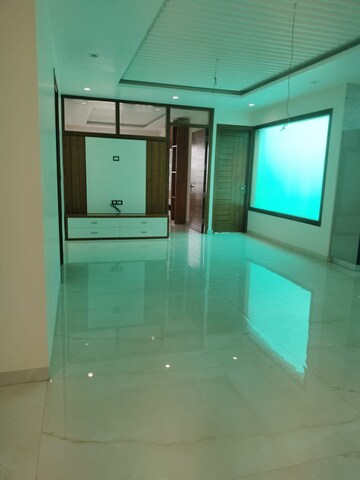 Building Lobby in 4 BHK Builder Floor at Sector 4 – for Sale