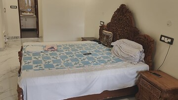 Bedroom in 4 BHK Builder Floor at Sector 4 – for Sale