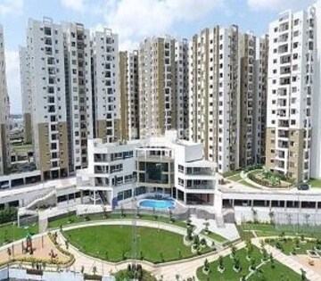 2 BHK Apartment For Sale in Aparna HillPark Lake Breeze, Chanda Nagar