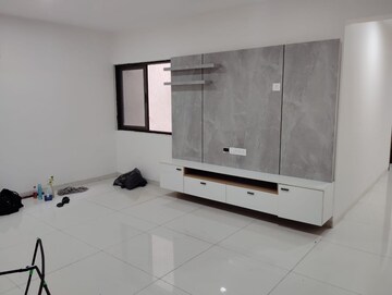 Room in 2 BHK Apartment at Aparna HillPark Lake Breeze, Chanda Nagar – for Sale