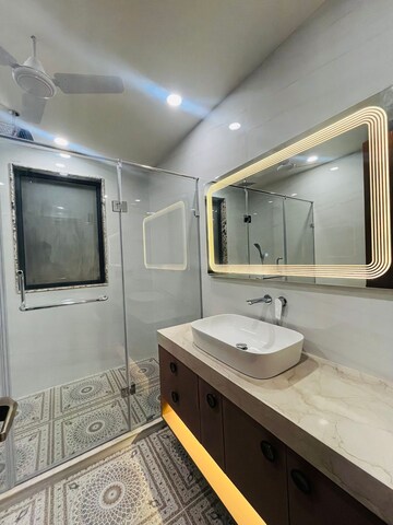 Bathroom in 4 BHK Builder Floor at Emaar Emerald Hills Phase 2, Sector 65 – for Sale