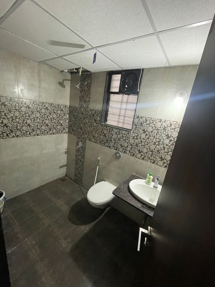 Bathroom, kolte-patil-ivy-apartments 2 Bedroom 1140 Sq.Ft. Apartment In Wagholi Pune 7573074