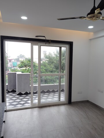 Room in 4 BHK Builder Floor at Sector 16 – for Sale
