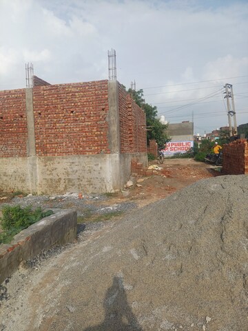  Plot For Sale in Dheeraj Nagar