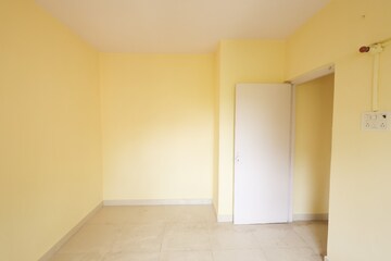 Room in 1 BHK Apartment at Brahmand CHS, Brahmand – for Sale