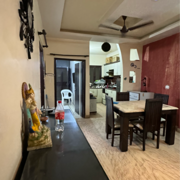 Gym in 3 BHK Builder Floor at Mohan Garden – for Sale