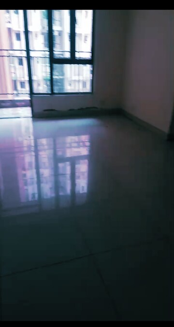 Room in 2 BHK Apartment at LandCraft River Heights, Raj Nagar Extension – for Sale