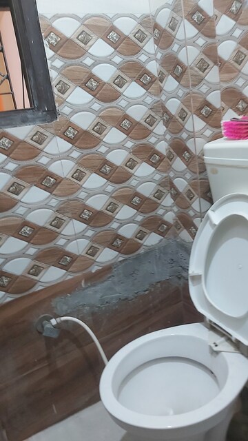 Bathroom in 2.5 BHK Builder Floor at Mayur Vihar Phase 1 – for Sale